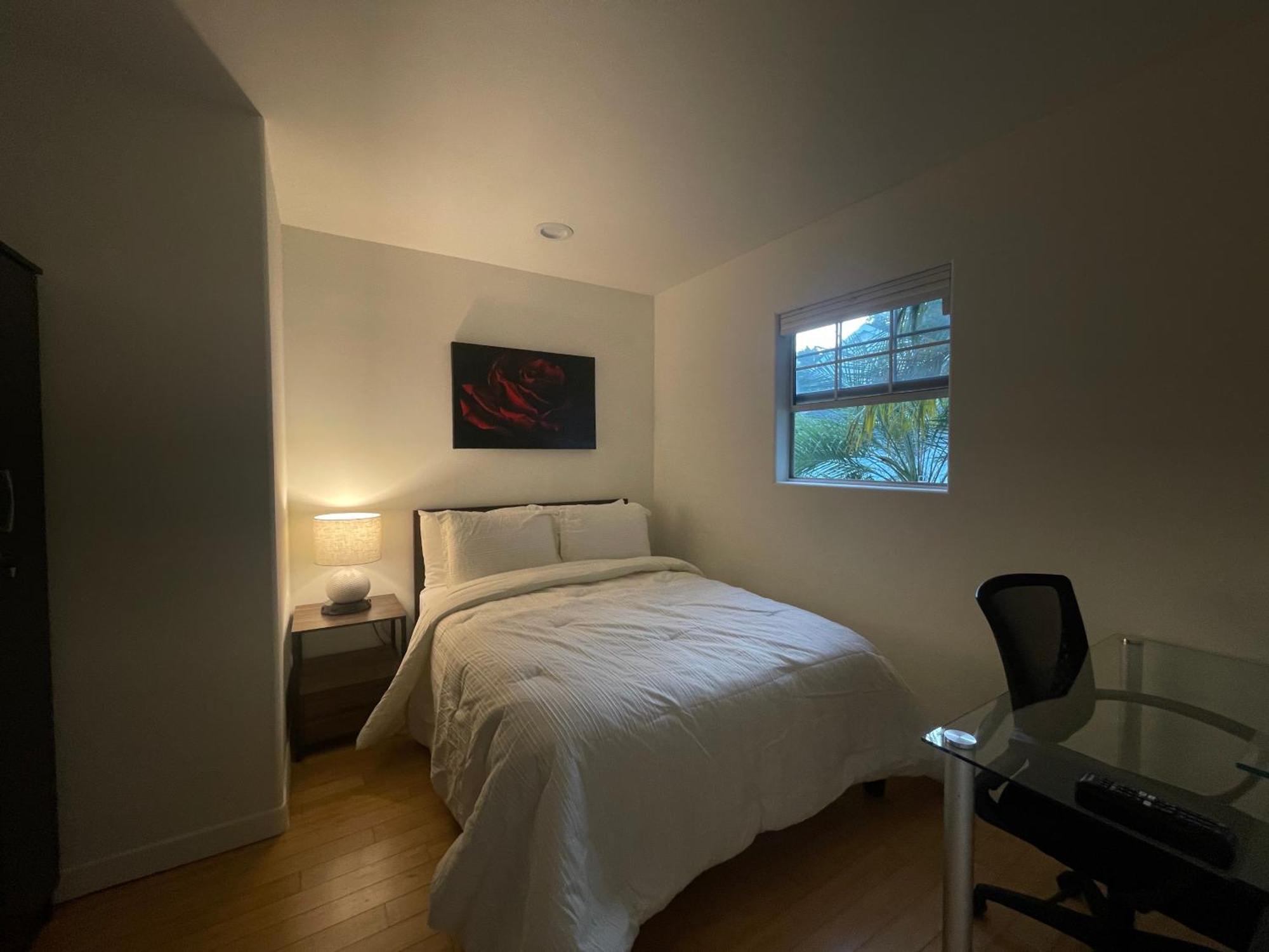 Charming Bright Traditional Home In Sherman Oaks Лос Анджелис Екстериор снимка